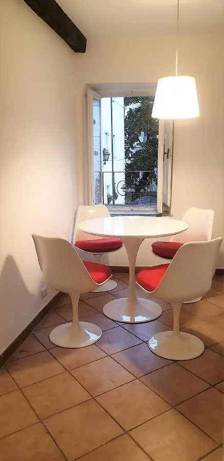 Casa Tua Chic Sant'Angelo Apartment Rome 0*,